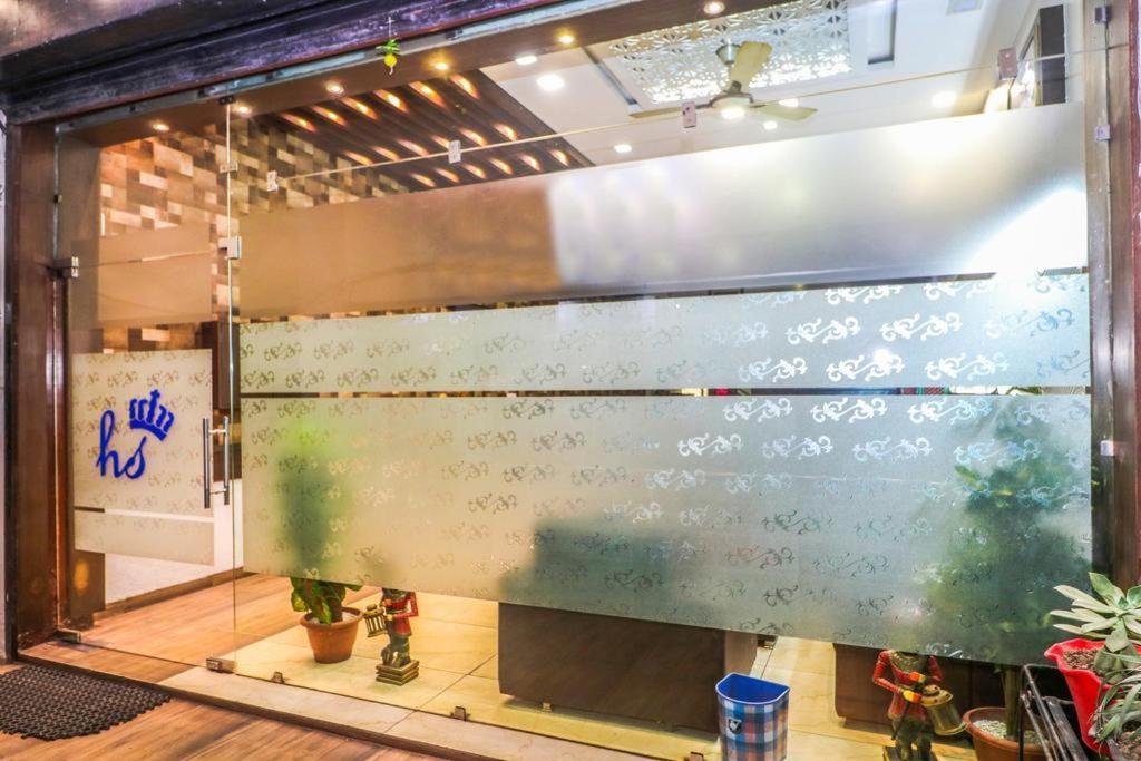 Hotel Sartaj Лудяна Екстериор снимка